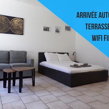 Studio Paul - Terrasse - Parking Gratuit - Need And Co Blois Exterior foto
